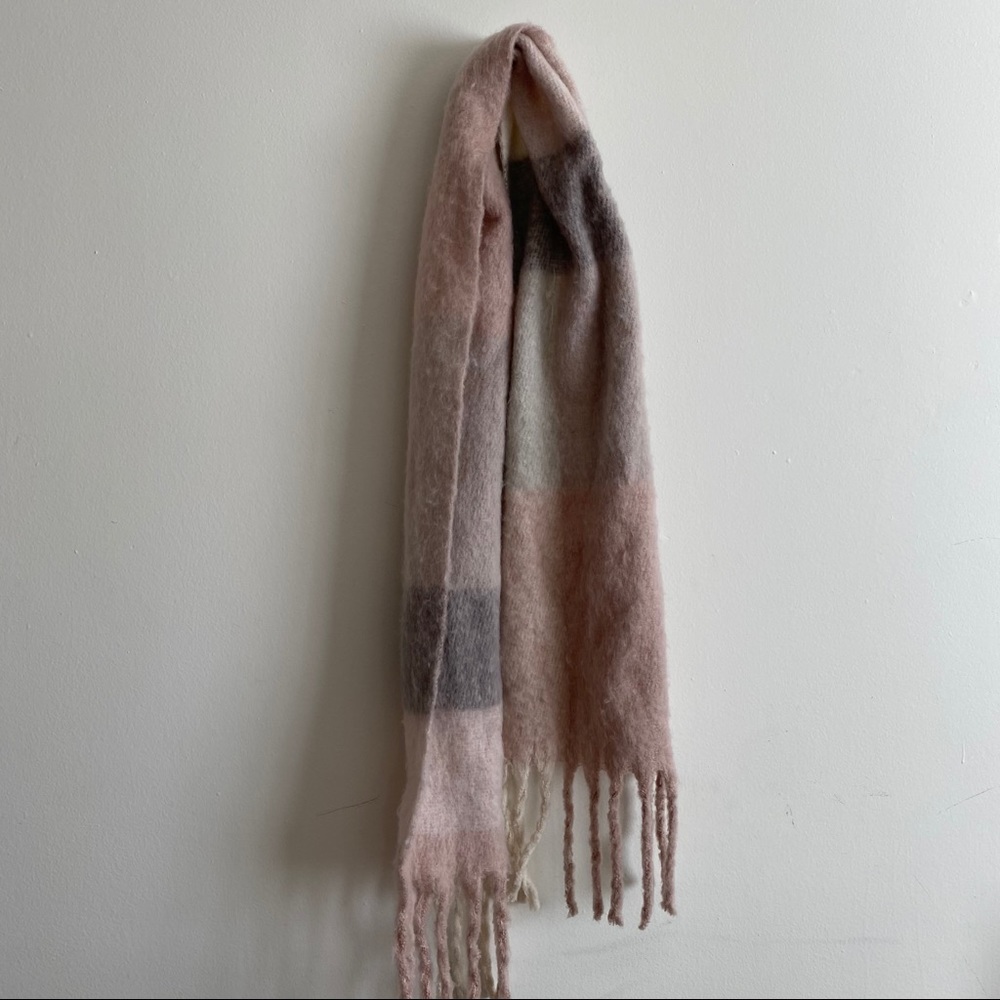 Banana Republic Scarf